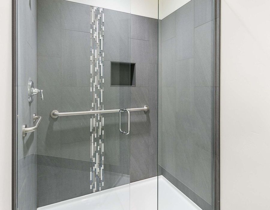 Tiled shower room for members who commute by bike or trail